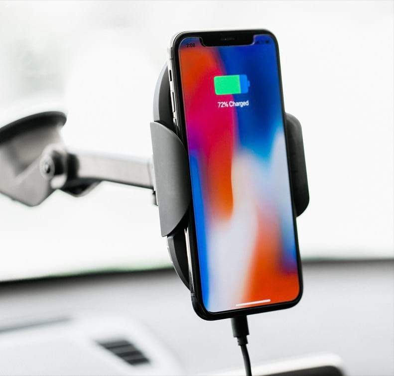 Auto-Clamping Wireless Car Charger