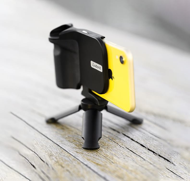 PhotoGrip Qi